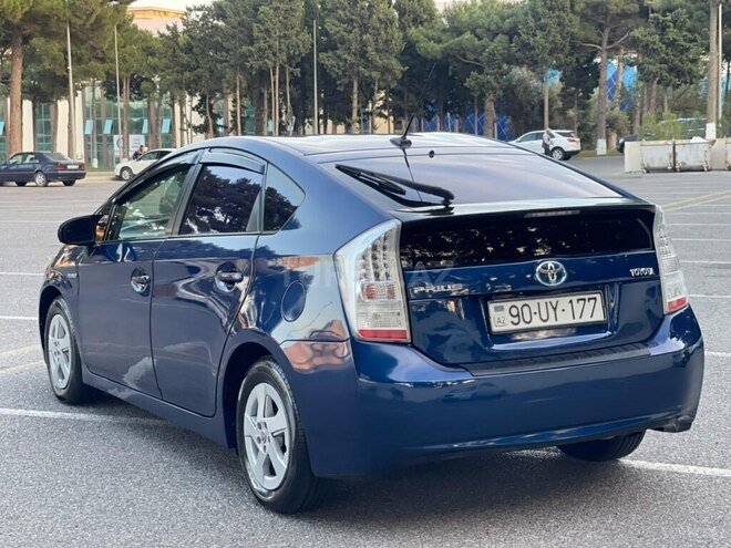 Toyota Prius 2011, 291,123 km - 1.8 l - Sumqayıt