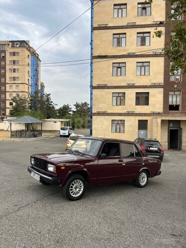LADA (VAZ) 2107 2002, 28,750 km - 1.6 l - Naftalan