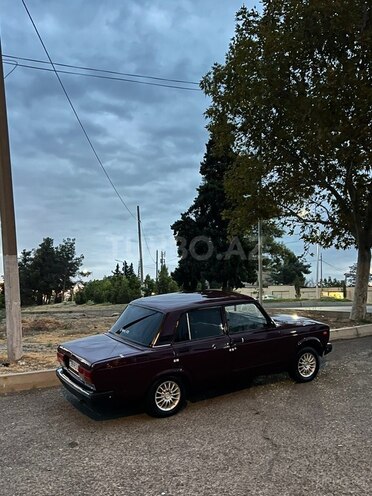 LADA (VAZ) 2107 2002, 28,750 km - 1.6 l - Naftalan