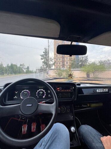 LADA (VAZ) 2107 2002, 28,750 km - 1.6 l - Naftalan