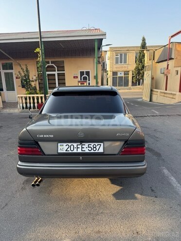 Mercedes 220 E 1985, 350,000 km - 2.2 l - Gəncə