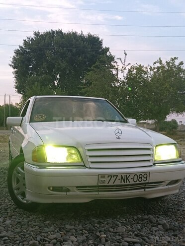 Mercedes C 180 1995, 244,985 km - 1.8 l - Neftçala
