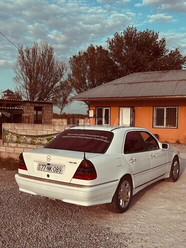 Mercedes C 180 1995, 244,985 km - 1.8 l - Neftçala