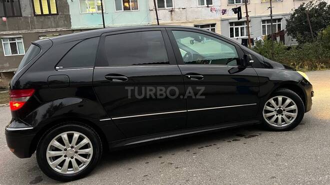 Mercedes B 170 2010, 155,000 km - 1.7 л - Sumqayıt