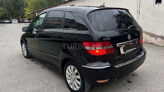 Mercedes B 170 2010, 155,000 km - 1.7 л - Sumqayıt