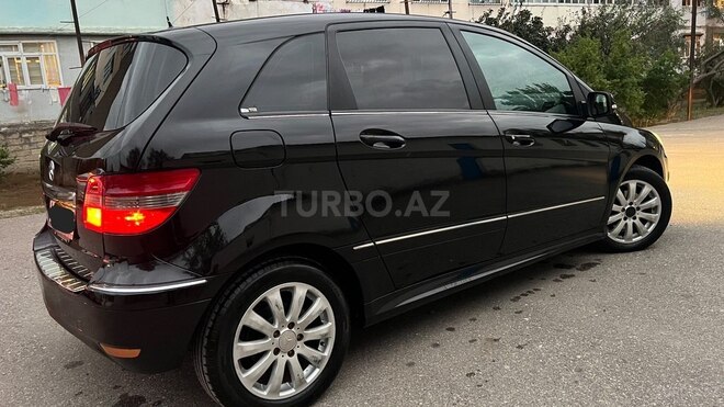 Mercedes B 170 2010, 155,000 km - 1.7 л - Sumqayıt