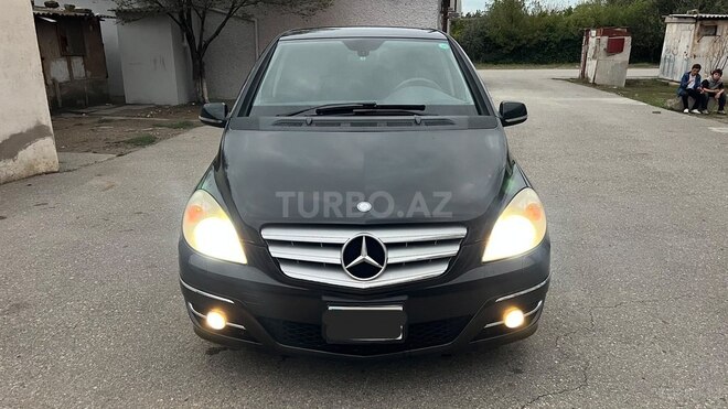 Mercedes B 170 2010, 155,000 km - 1.7 л - Sumqayıt