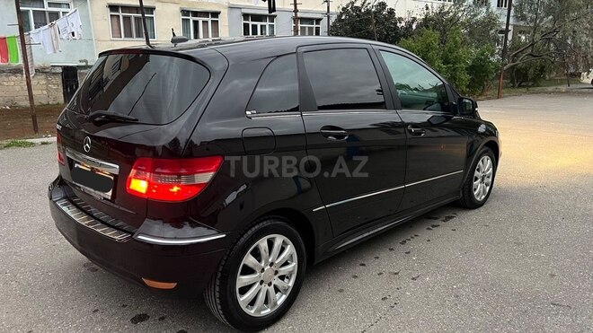 Mercedes B 170 2010, 155,000 km - 1.7 л - Sumqayıt