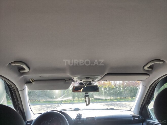Mercedes C 200 2000, 470,000 km - 2.0 l - Salyan
