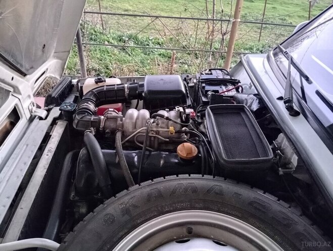LADA (VAZ) Niva 2015, 190,000 km - 1.7 l - Yardımlı