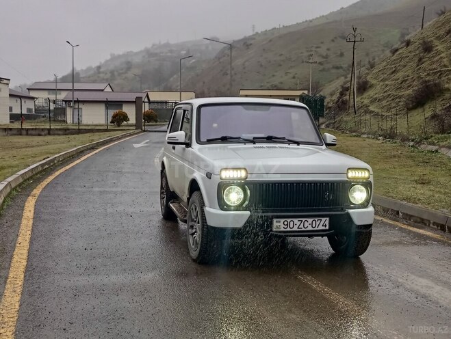 LADA (VAZ) Niva 2015, 190,000 km - 1.7 l - Yardımlı