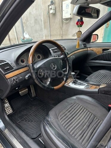 Mercedes E 240 2003, 325,000 km - 2.6 л - Bakı