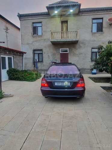 Mercedes E 240 2003, 325,000 km - 2.6 л - Bakı