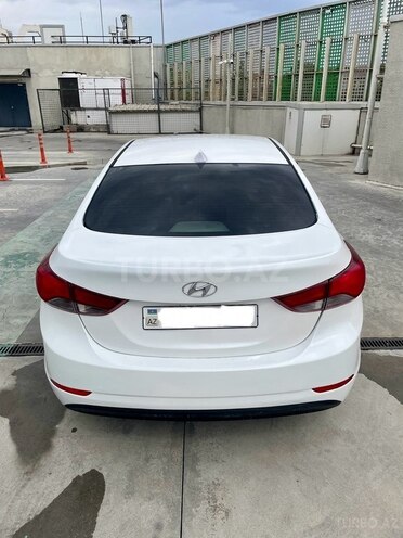 Hyundai Elantra 2015, 173,809 km - 1.8 l - Bakı