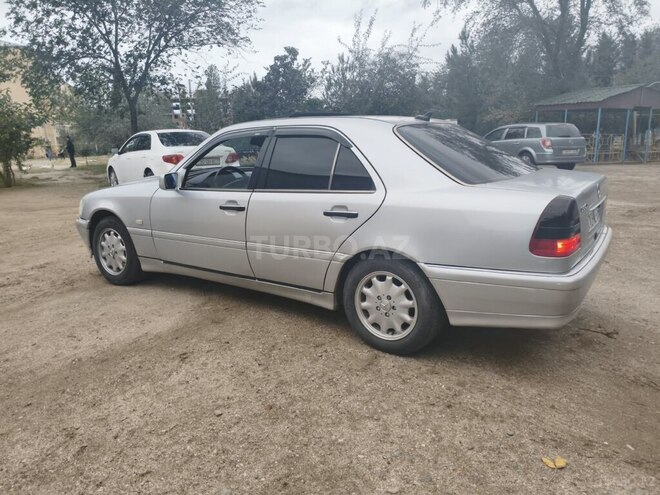 Mercedes C 220 1995, 631,283 km - 2.2 l - Bakı