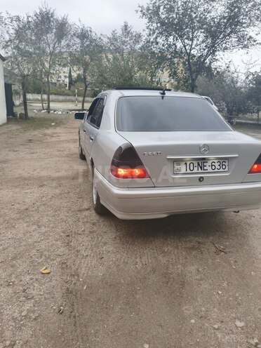 Mercedes C 220 1995, 631,283 km - 2.2 l - Bakı