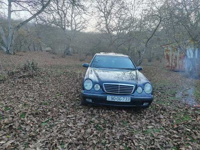 Mercedes E 320 2000, 556,856 km - 3.2 l - Gəncə