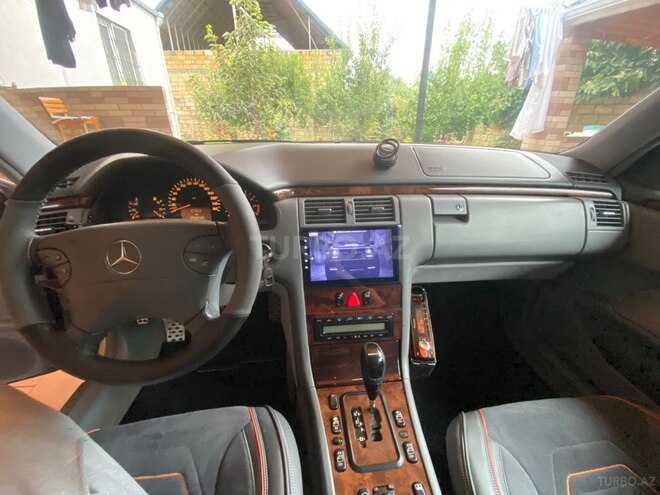 Mercedes E 240 2001, 258,000 km - 2.4 л - Xırdalan