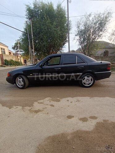Mercedes C 180 1994, 300,000 km - 1.8 l - Bakı