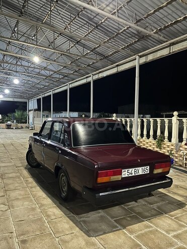 LADA (VAZ) 2107 2004, 36,000 km - 1.6 l - Salyan