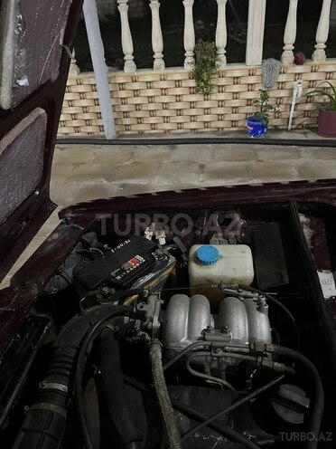 LADA (VAZ) 2107 2004, 36,000 km - 1.6 l - Salyan
