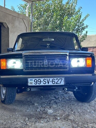 LADA (VAZ) 2107 2010, 123,000 km - 1.6 l - Salyan