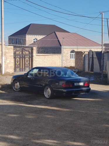 Mercedes E 320 2000, 556,856 km - 3.2 l - Gəncə