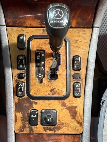 Mercedes E 270 1999, 315,000 km - 2.7 l - Sumqayıt