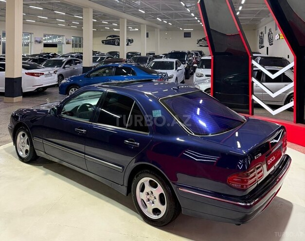 Mercedes E 270 1999, 315,000 km - 2.7 l - Sumqayıt