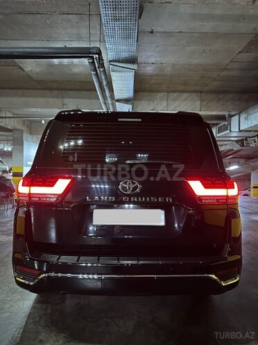 Toyota Land Cruiser 2021, 124,000 km - 3.5 л - Bakı