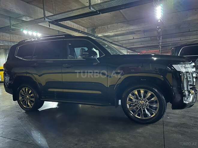 Toyota Land Cruiser 2021, 124,000 km - 3.5 л - Bakı