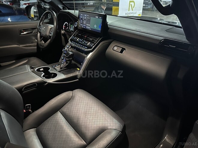 Toyota Land Cruiser 2021, 124,000 km - 3.5 л - Bakı
