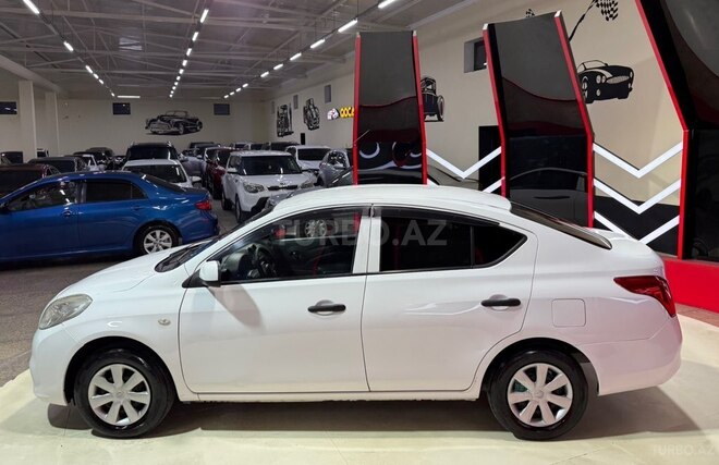 Nissan Latio 2013, 245,666 km - 1.2 l - Sumqayıt