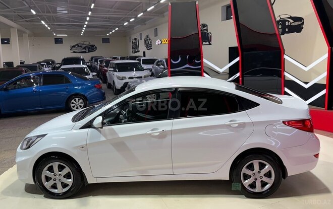 Hyundai Accent 2012, 175,000 km - 1.4 л - Sumqayıt