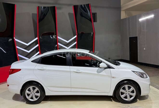 Hyundai Accent 2012, 175,000 km - 1.4 л - Sumqayıt