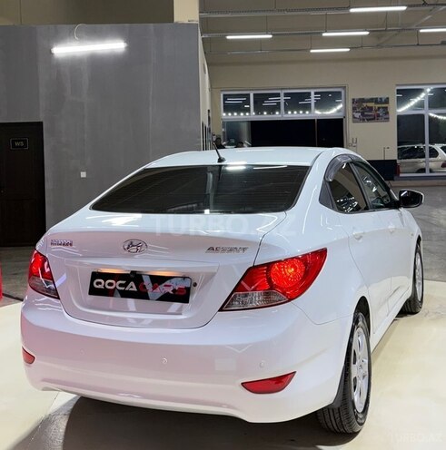 Hyundai Accent 2012, 175,000 km - 1.4 л - Sumqayıt
