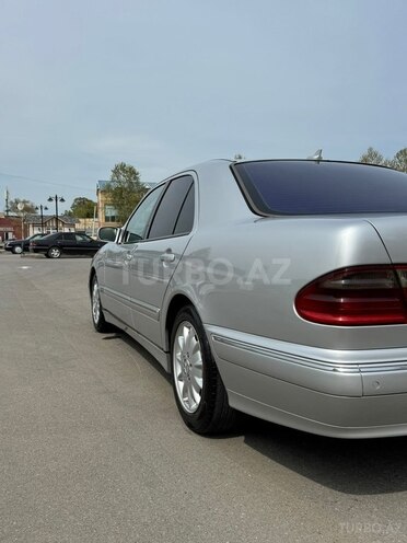 Mercedes E 220 2000, 450,623 km - 2.2 l - Ağstafa