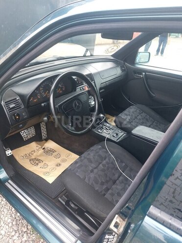 Mercedes C 180 1997, 297,860 km - 1.8 l - Ağcabədi