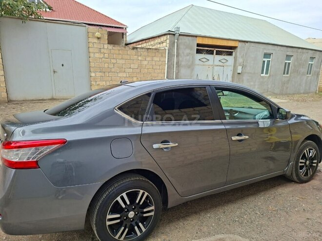 Nissan Sentra 2015, 177,028 km - 1.8 l - Gəncə
