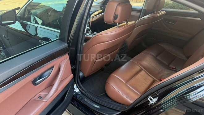 BMW 528 2014, 235,000 km - 2.0 l - Gəncə