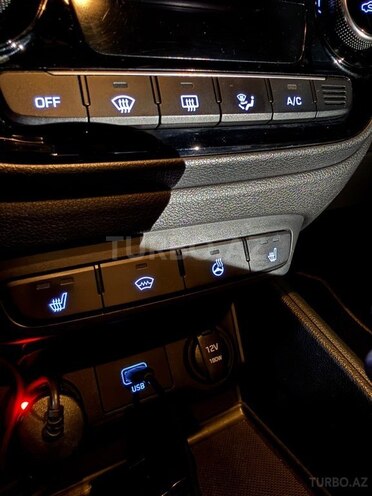 Hyundai Accent 2019, 93,591 km - 1.6 l - Bakı