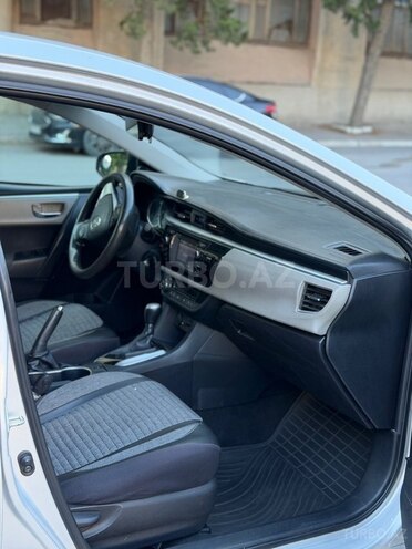 Toyota Corolla 2015, 233,000 km - 1.8 l - Bakı