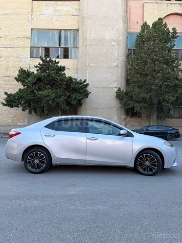 Toyota Corolla 2015, 233,000 km - 1.8 l - Bakı