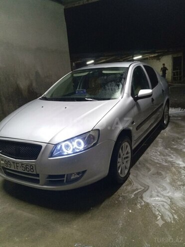 Iran Khodro Runna 2014, 393,000 km - 1.6 л - Naxçıvan
