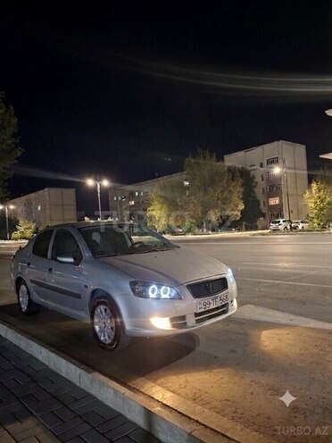 Iran Khodro Runna 2014, 393,000 km - 1.6 л - Naxçıvan