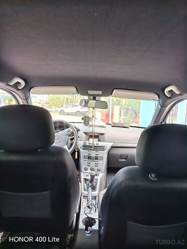Opel Astra 2009, 290,000 km - 1.4 l - Bakı