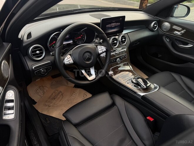 Mercedes C 300 2016, 172,000 km - 2.0 l - Gəncə
