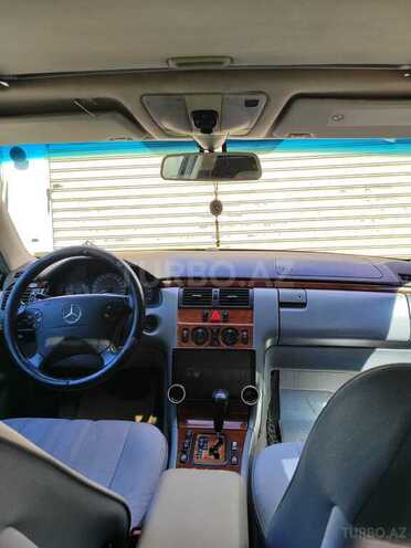Mercedes E 220 1999, 356,000 km - 2.2 l - Sumqayıt