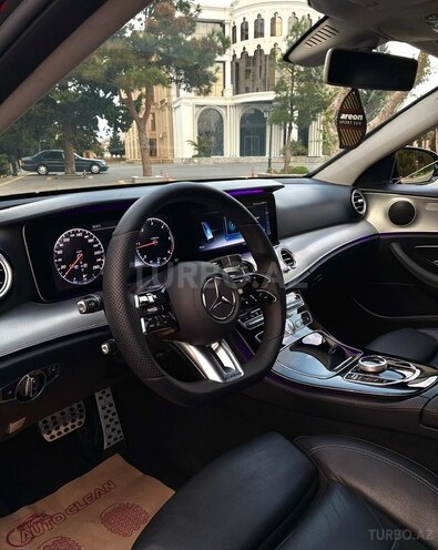 Mercedes E 220 d 2018, 136,300 km - 2.0 л - Bakı