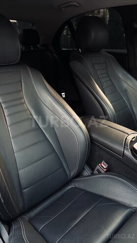 Mercedes E 220 d 2018, 136,300 km - 2.0 л - Bakı